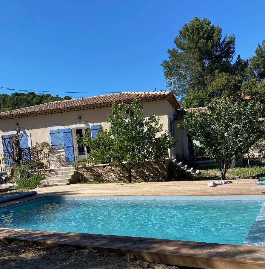 לינה וארוחת בוקר Roquevaire Les Manaux En Provence מראה חיצוני תמונה