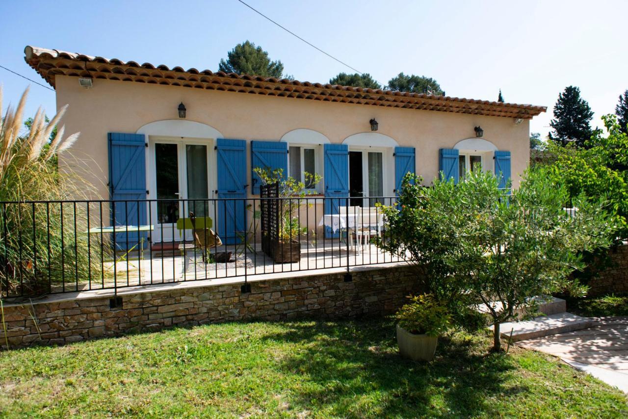 לינה וארוחת בוקר Roquevaire Les Manaux En Provence מראה חיצוני תמונה