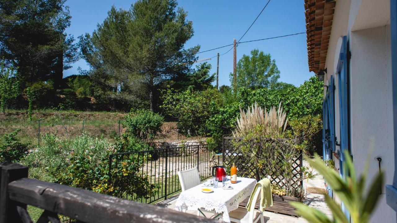 לינה וארוחת בוקר Roquevaire Les Manaux En Provence מראה חיצוני תמונה